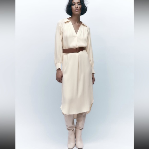 Dress with V-neck lapel collar and long sleeves without belt - Picture 1 of 2